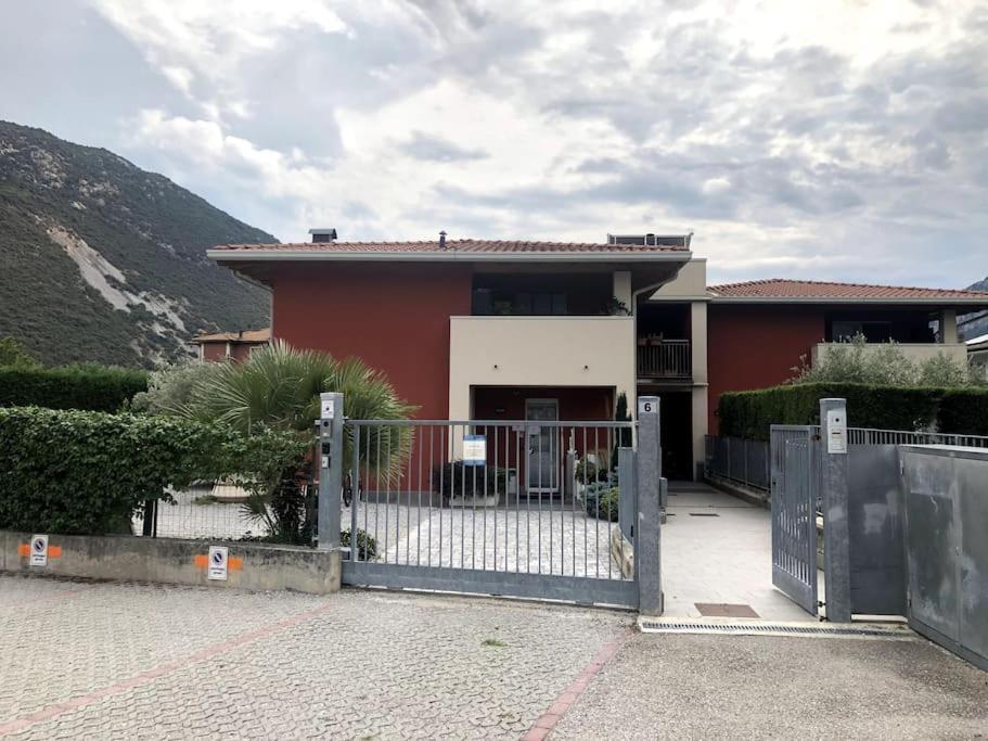 Porta Del Garda Apartment ดรอ ภายนอก รูปภาพ